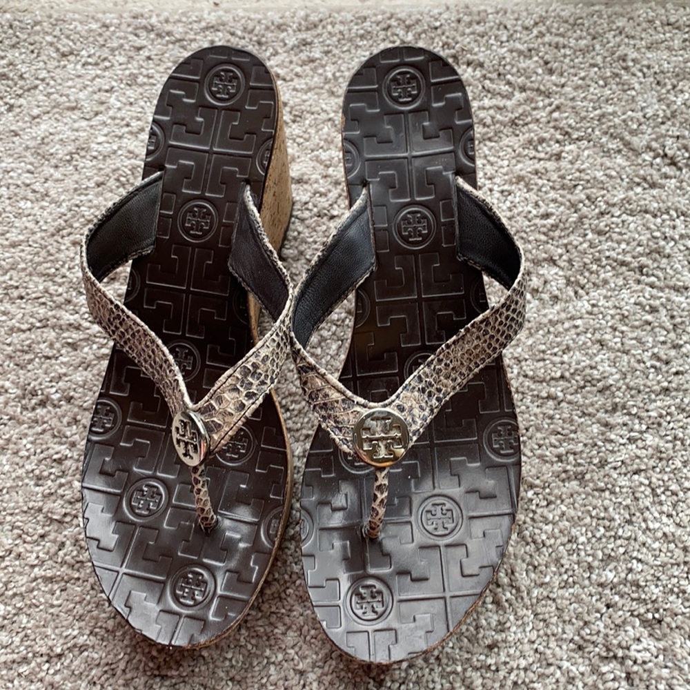 Tory Burch cork wedge flip flops sandals size 8